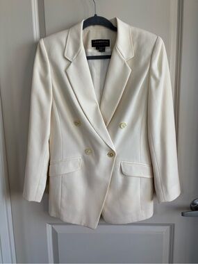 Liz Claiborne Ivory Double-Breasted Blazer - New